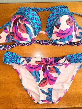 Shade & Shore Pink and Blue Shade & Shore 2-Piece 36D/L Bikini Swimsuit Set 💗💙👙✨